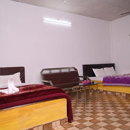 Chang Ghar Resort Kāziranga Extérieur photo